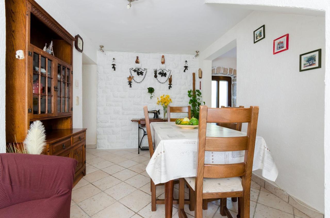 Apartment Josip Пломин Экстерьер фото